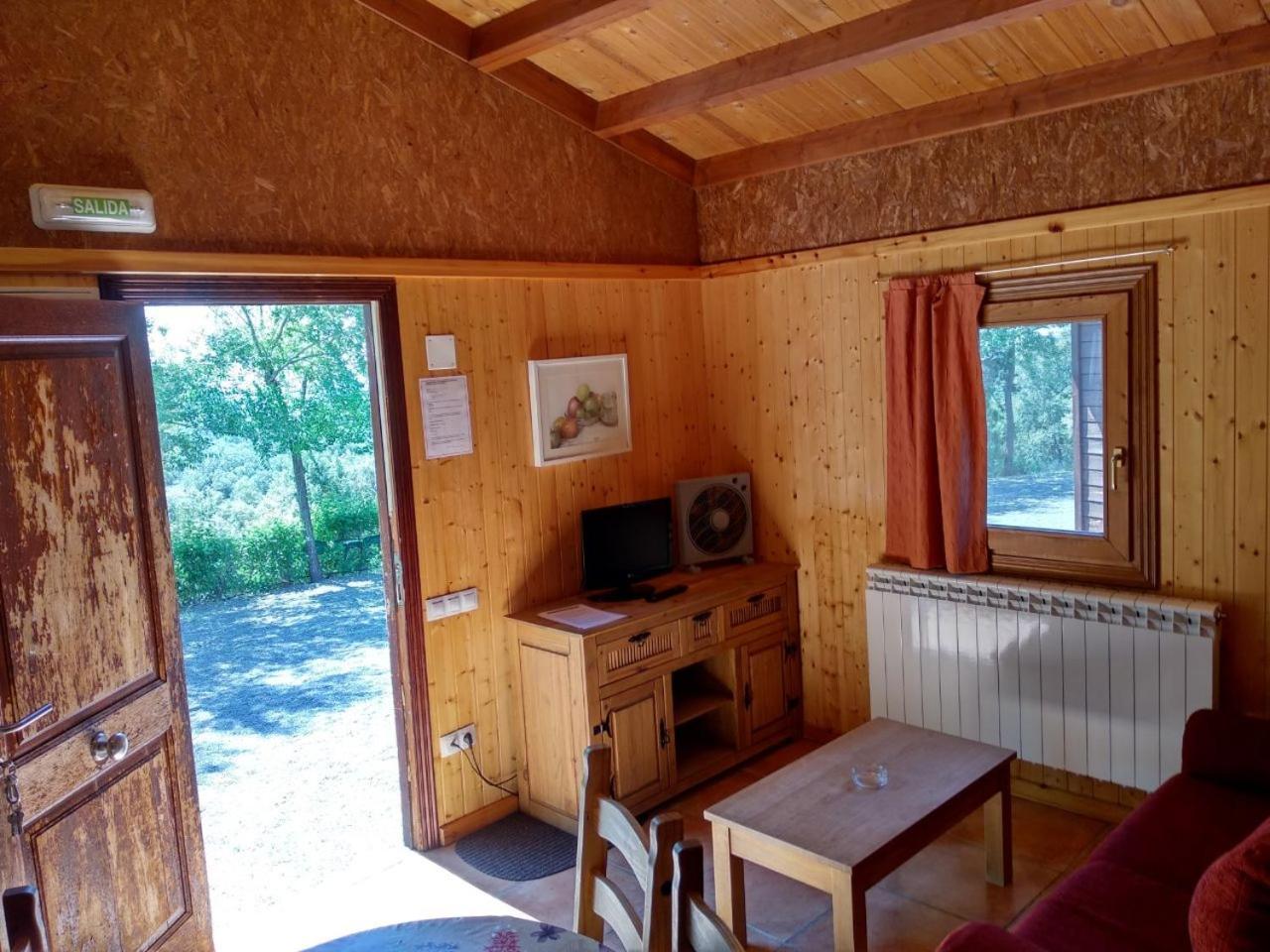 Camping Casa Fausto Cerca De Dinopolis Formiche Alto Εξωτερικό φωτογραφία